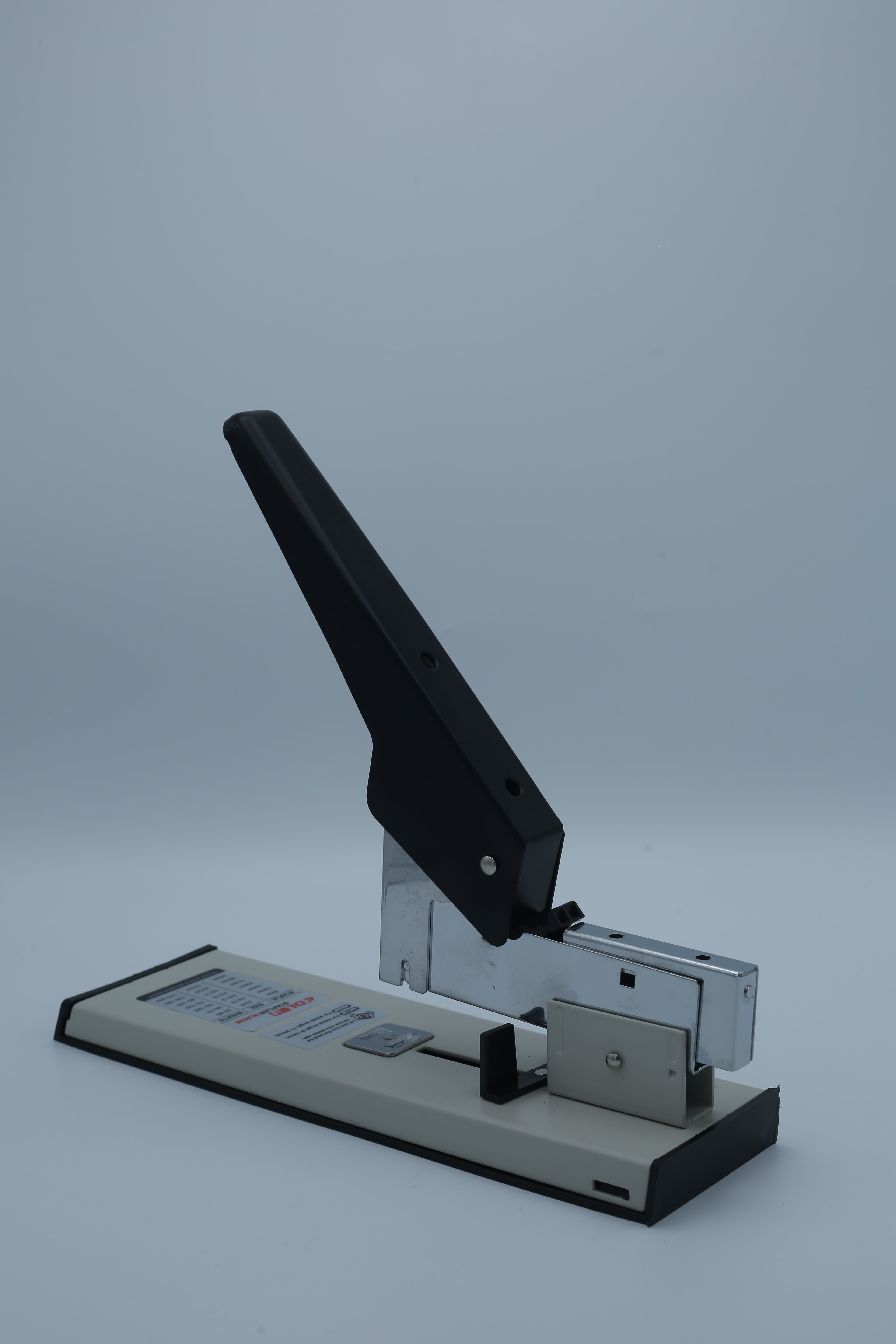Dingli Heavy Duty Stapler 23/8 to 23/24 DL 240