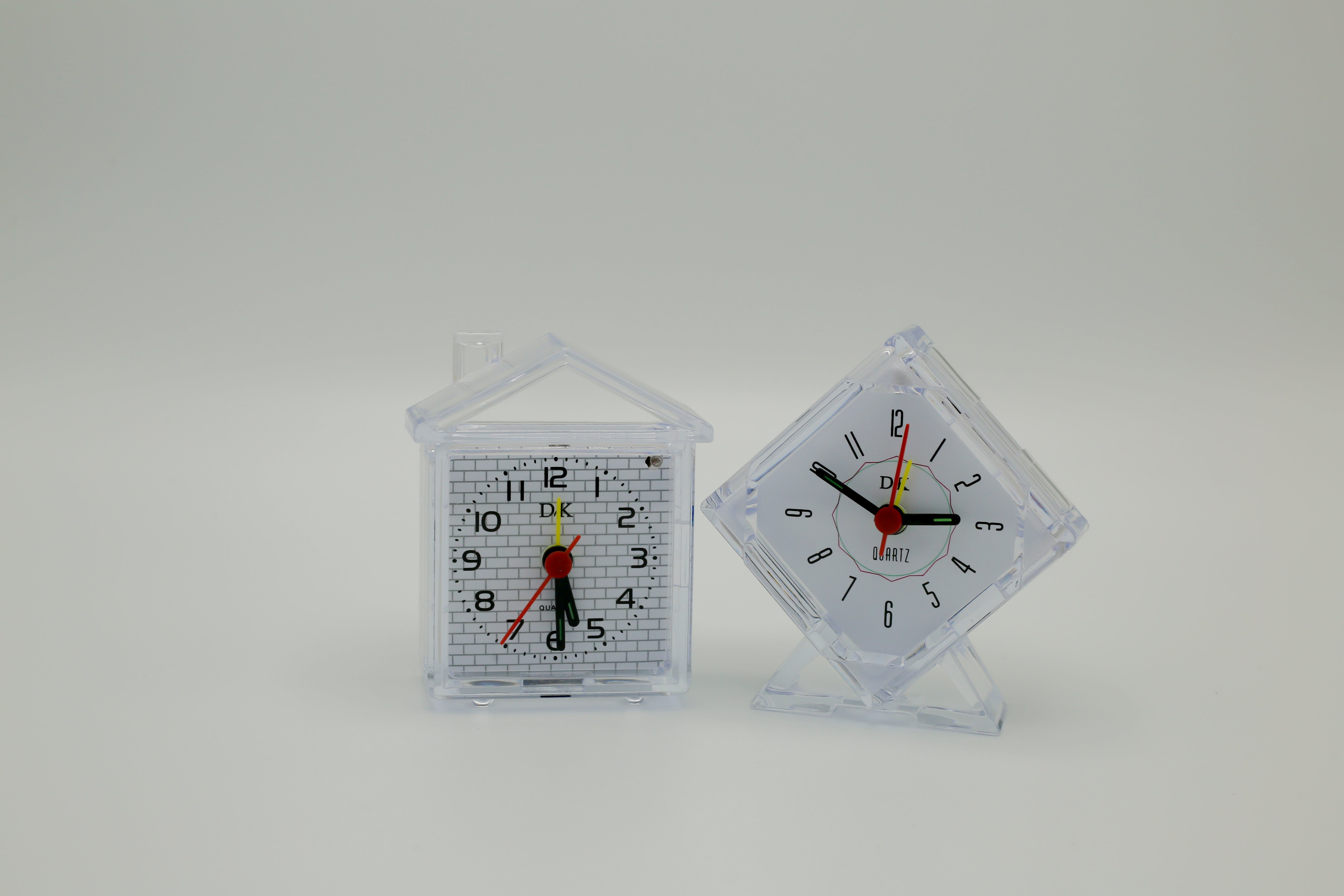 Pearl Travlling Alarm Clock