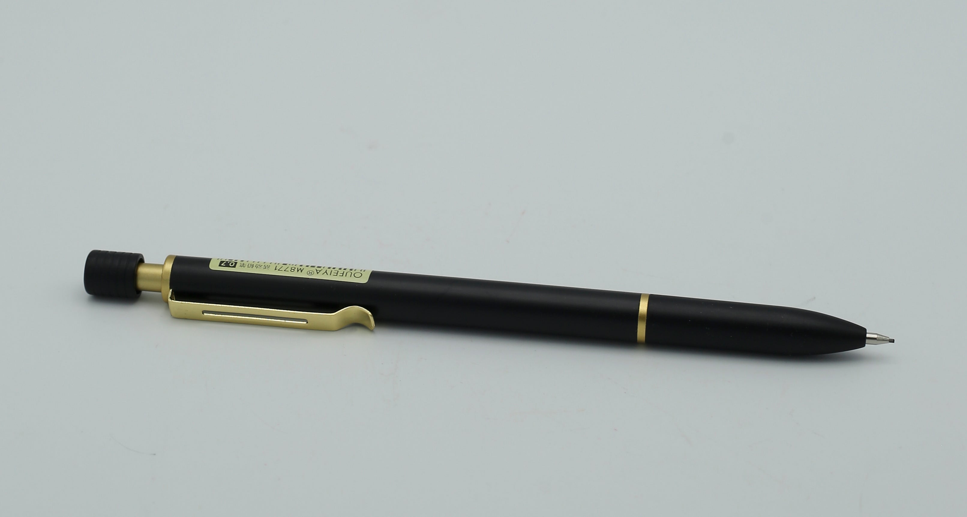 Mechanical Pencil 0.7mm M-8771 with free lead box