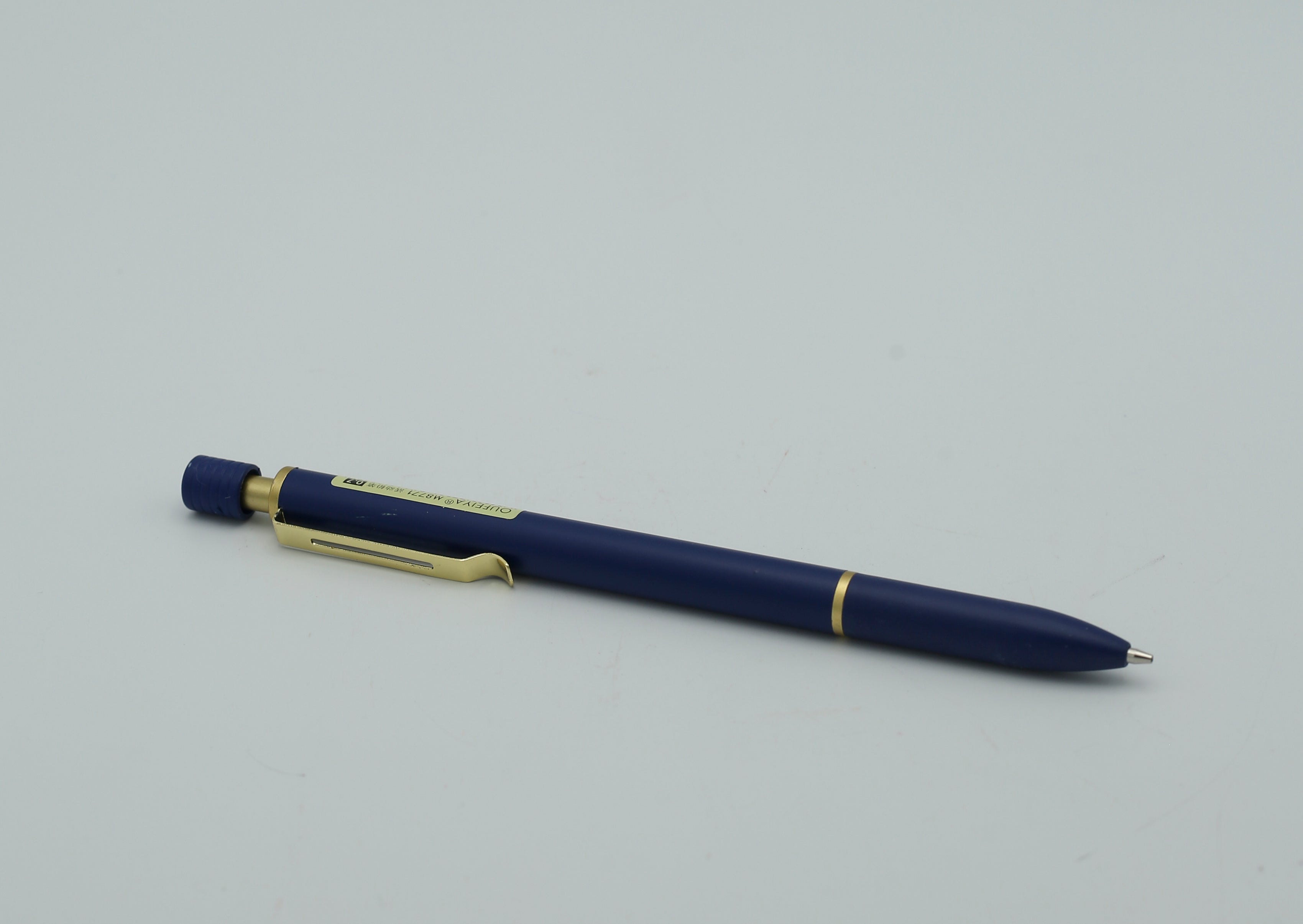 Mechanical Pencil 0.7mm M-8771 with free lead box