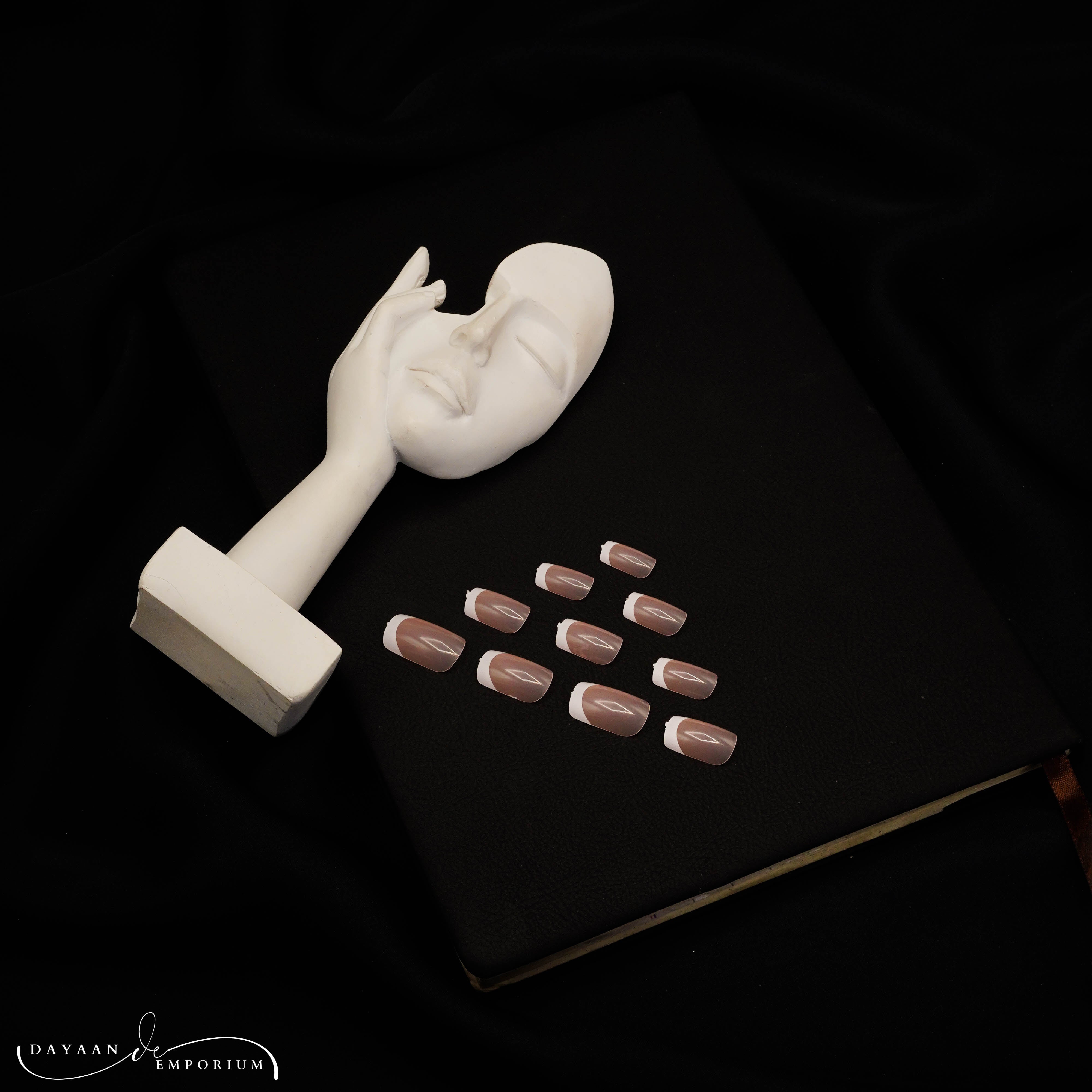 French Fashion Nails 12 Pc Pack  D-5