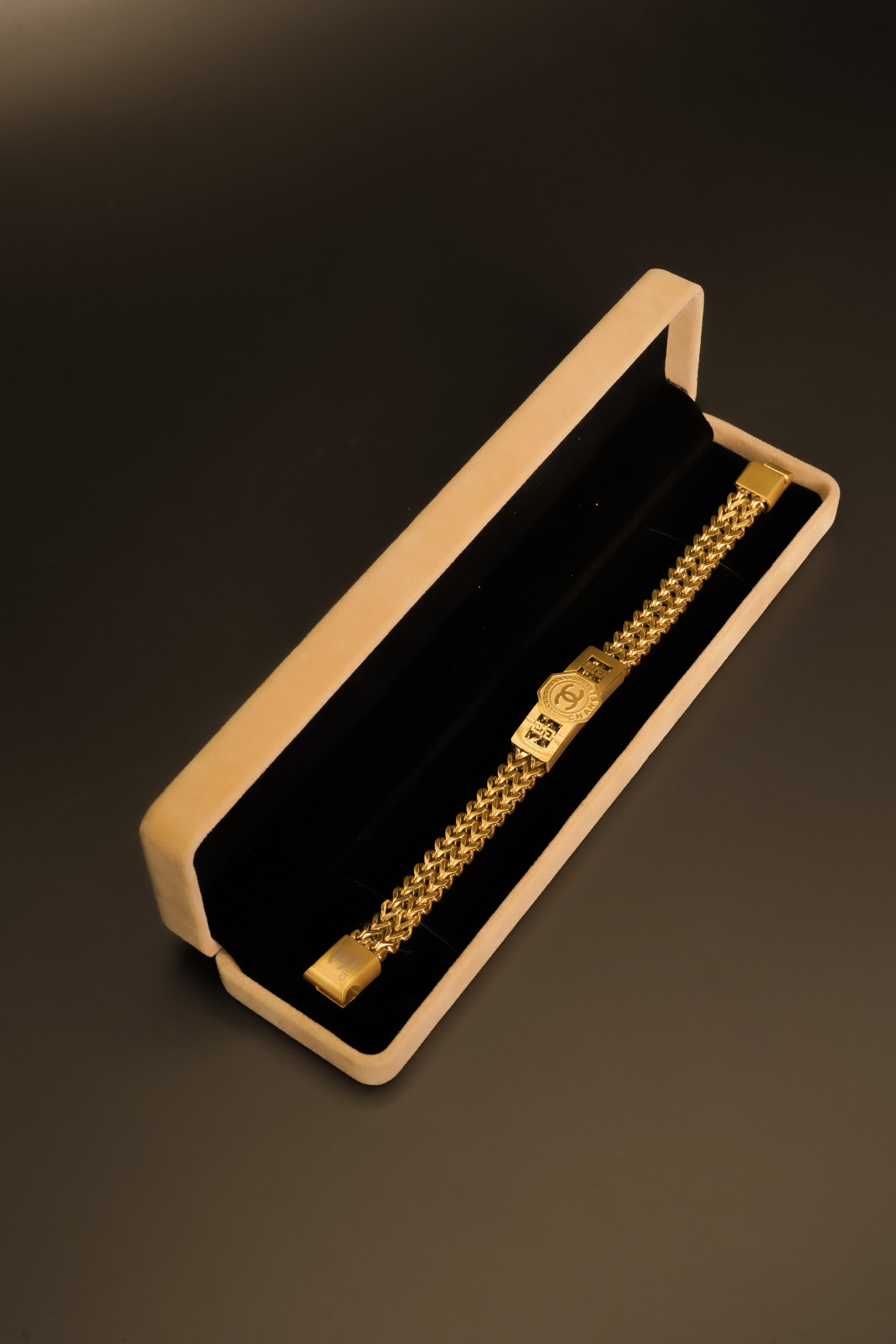 Golden Stainless Steel Bracelet for Boys and Men Lifetime Colour Guarantee B-9