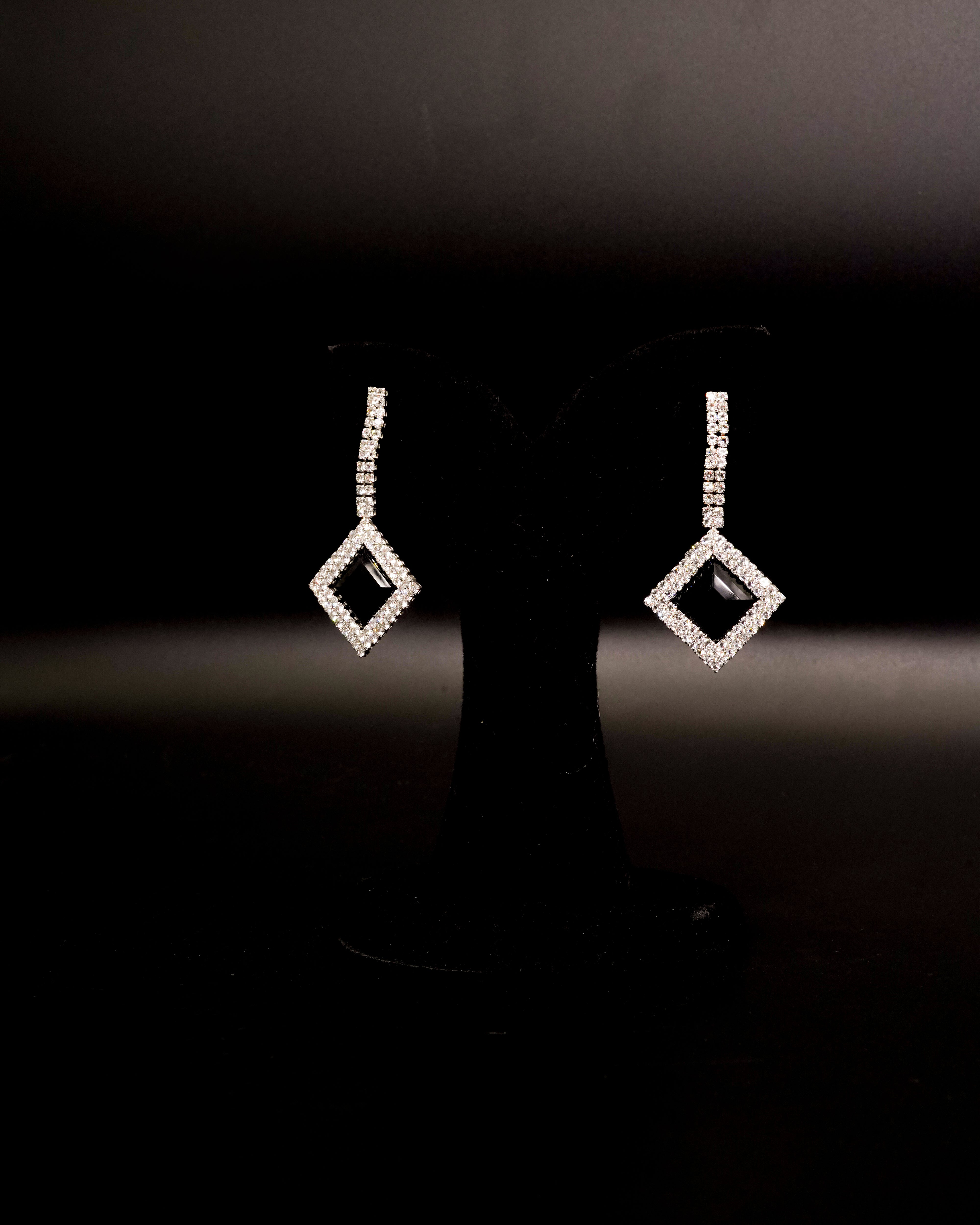 Bohemian Style Black Stone Earrings E-13