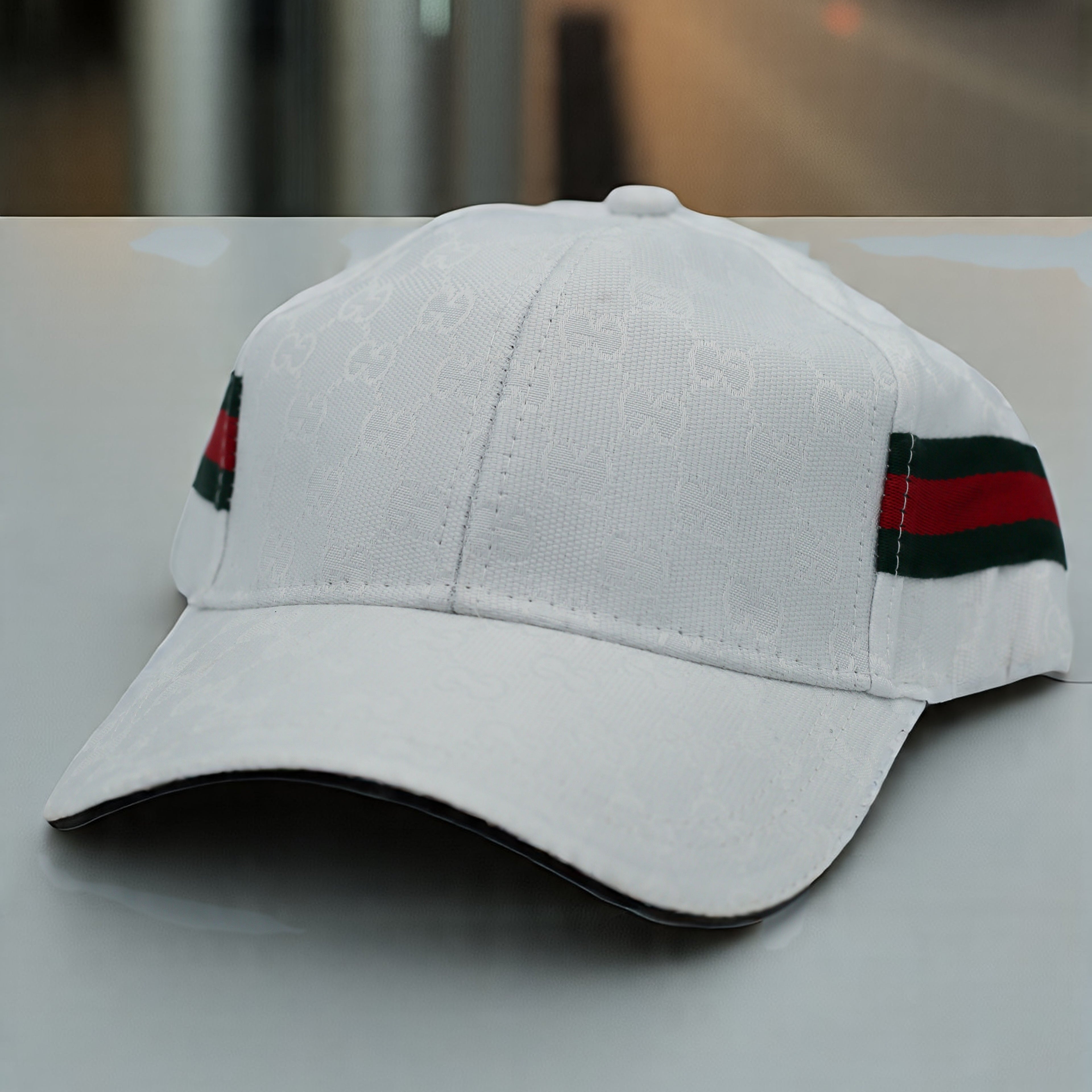 Gucci Men's Cap PC-07